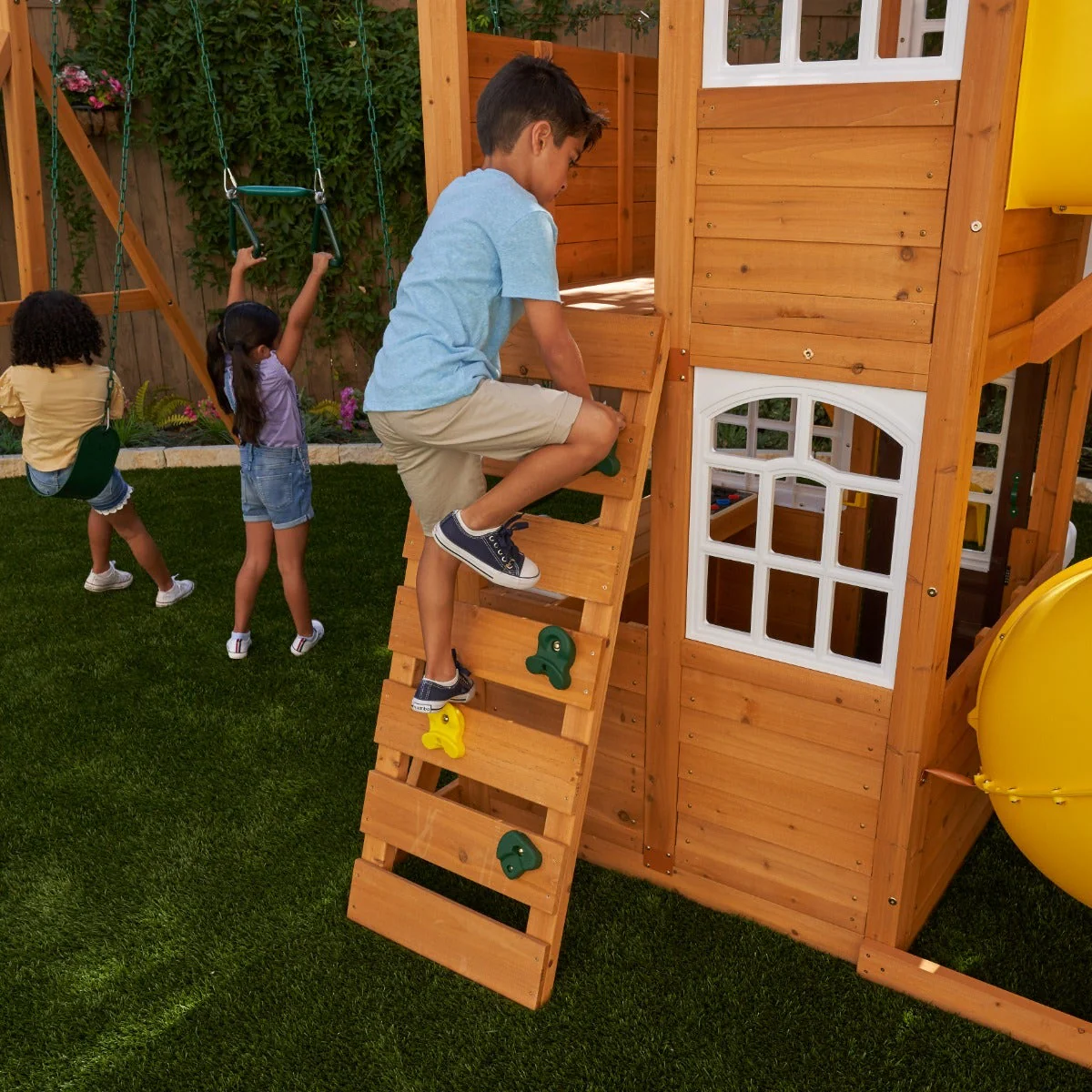 Castlewood Swing Set - Image 4