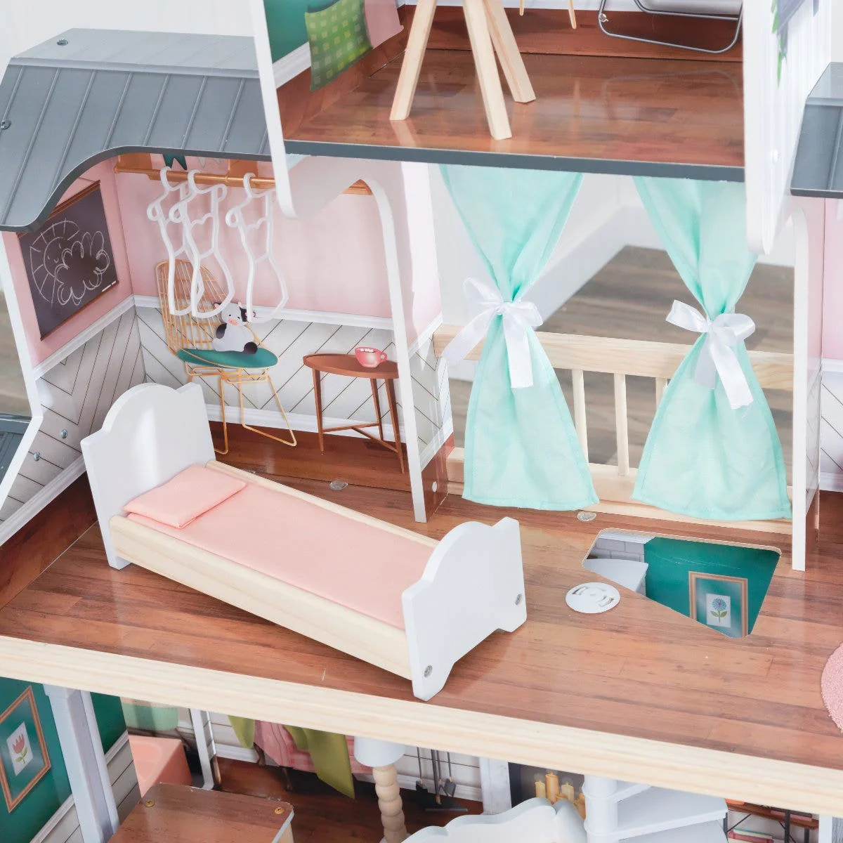 Celeste Mansion Dollhouse - Image 5