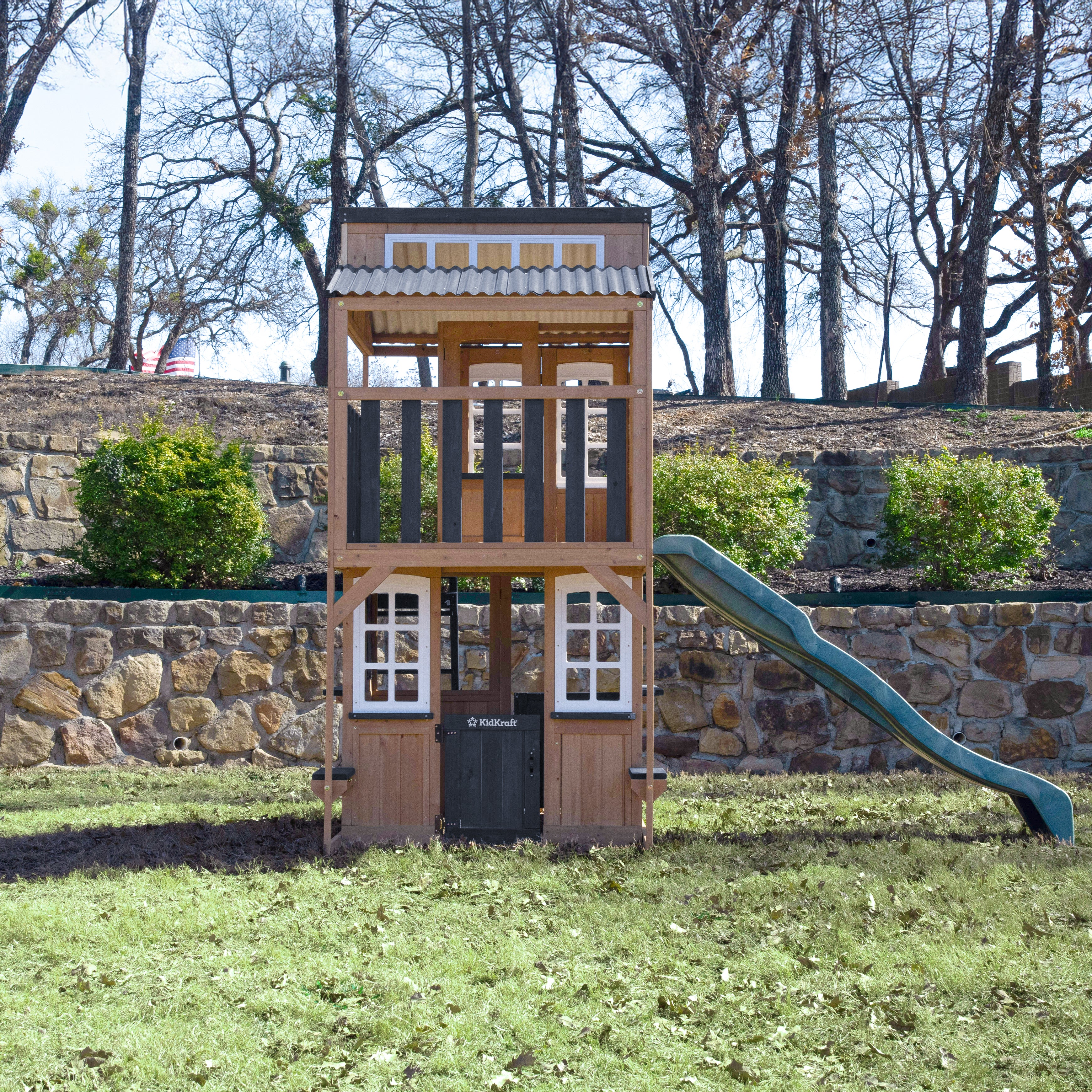 Cliffbrook Playhouse - Image 3