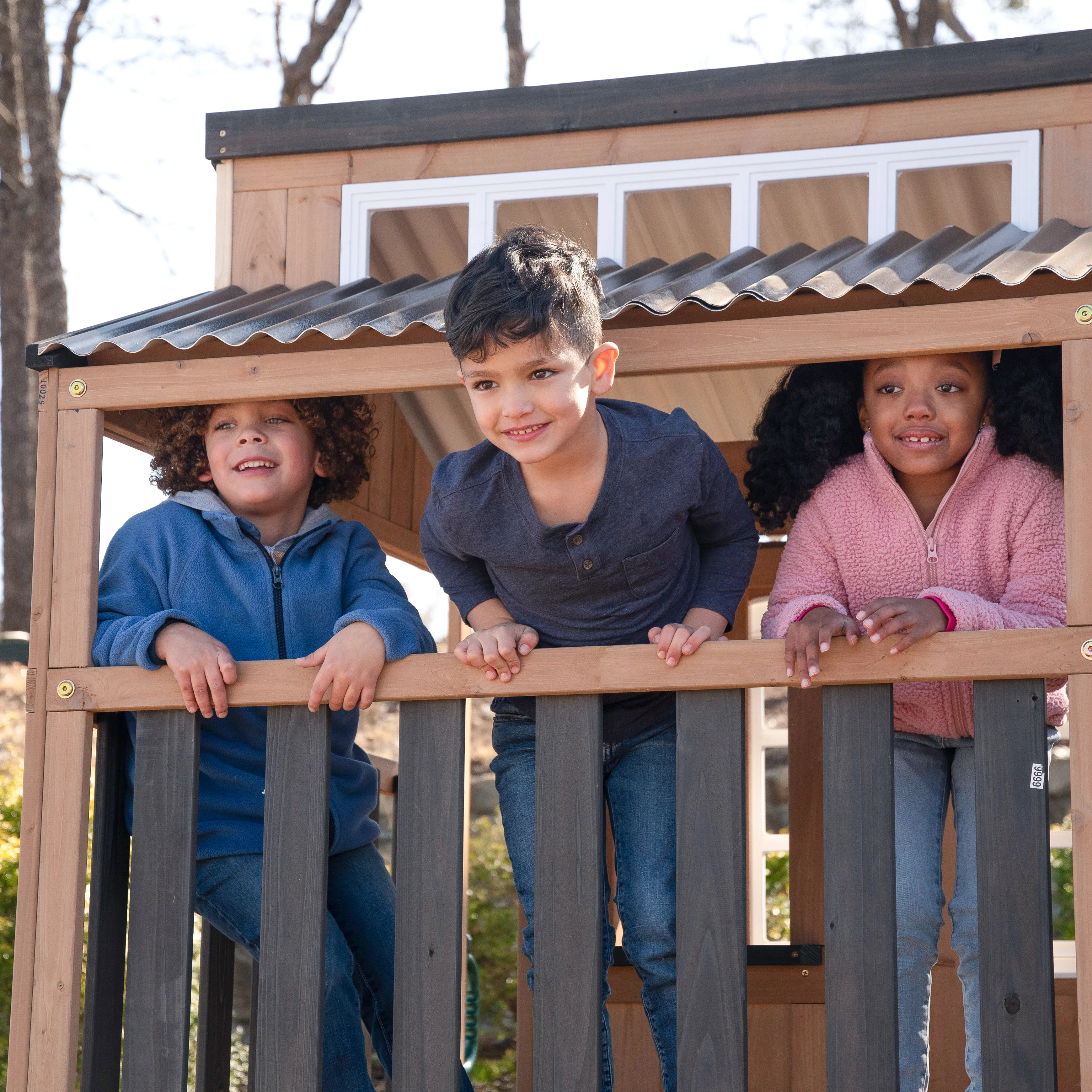 Cliffbrook Playhouse - Image 6