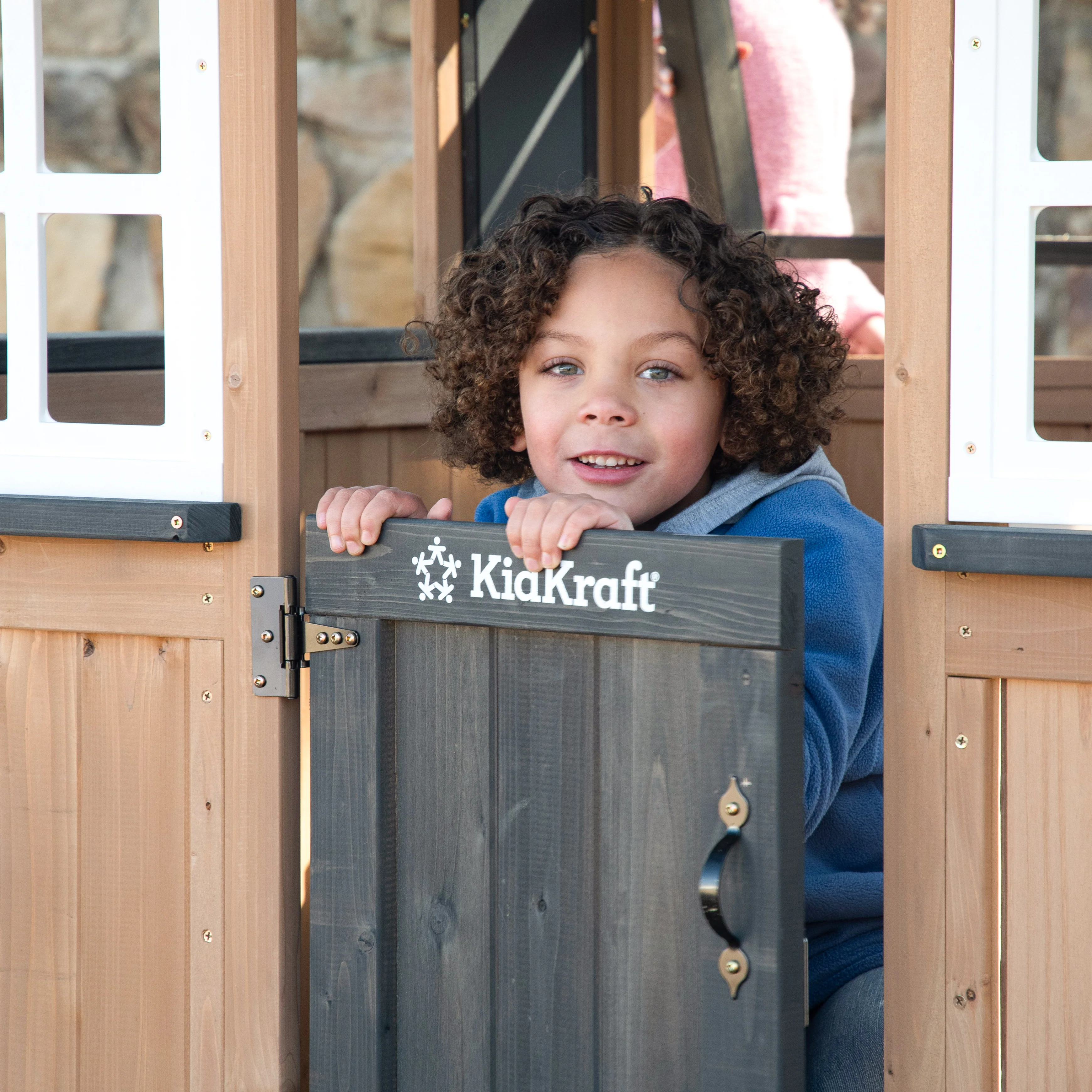Cliffbrook Playhouse - Image 9