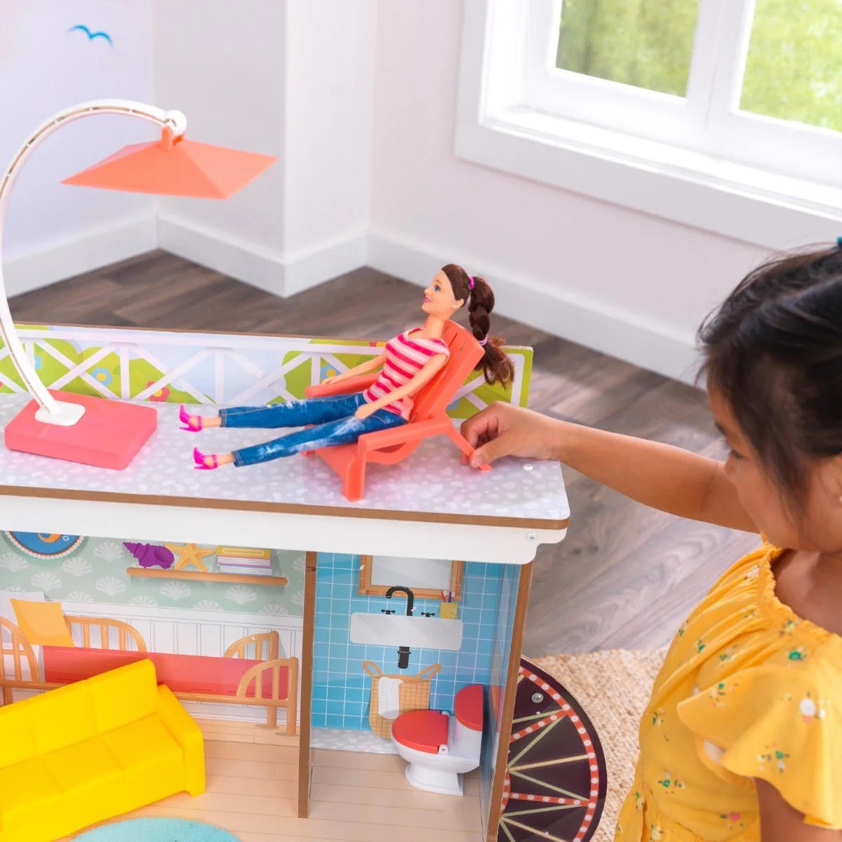 Ferris Wheel Fun Beach House Dollhouse - Image 9